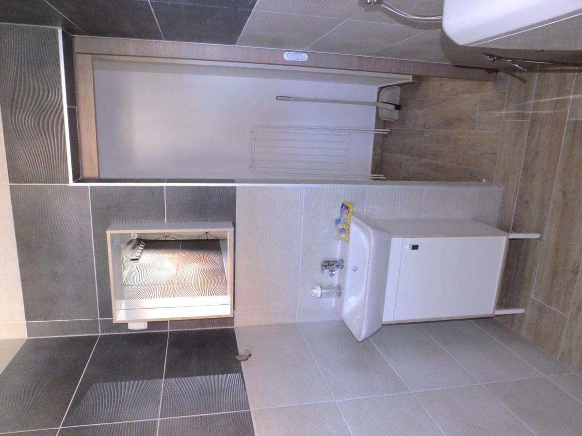 Apartmani Berno สตารีกราด-ปาเคลนีซา ภายนอก รูปภาพ